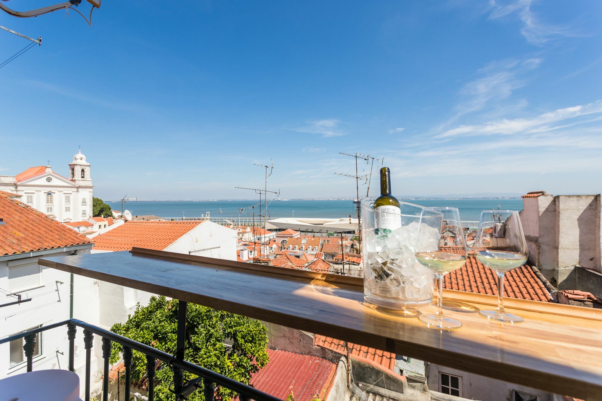 Alfama Vintage By Lu Holidays Apartment Lissabon
